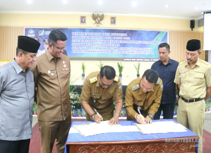 Penandatangan DPA ABDes oleh Kades - Kedes di Bintan